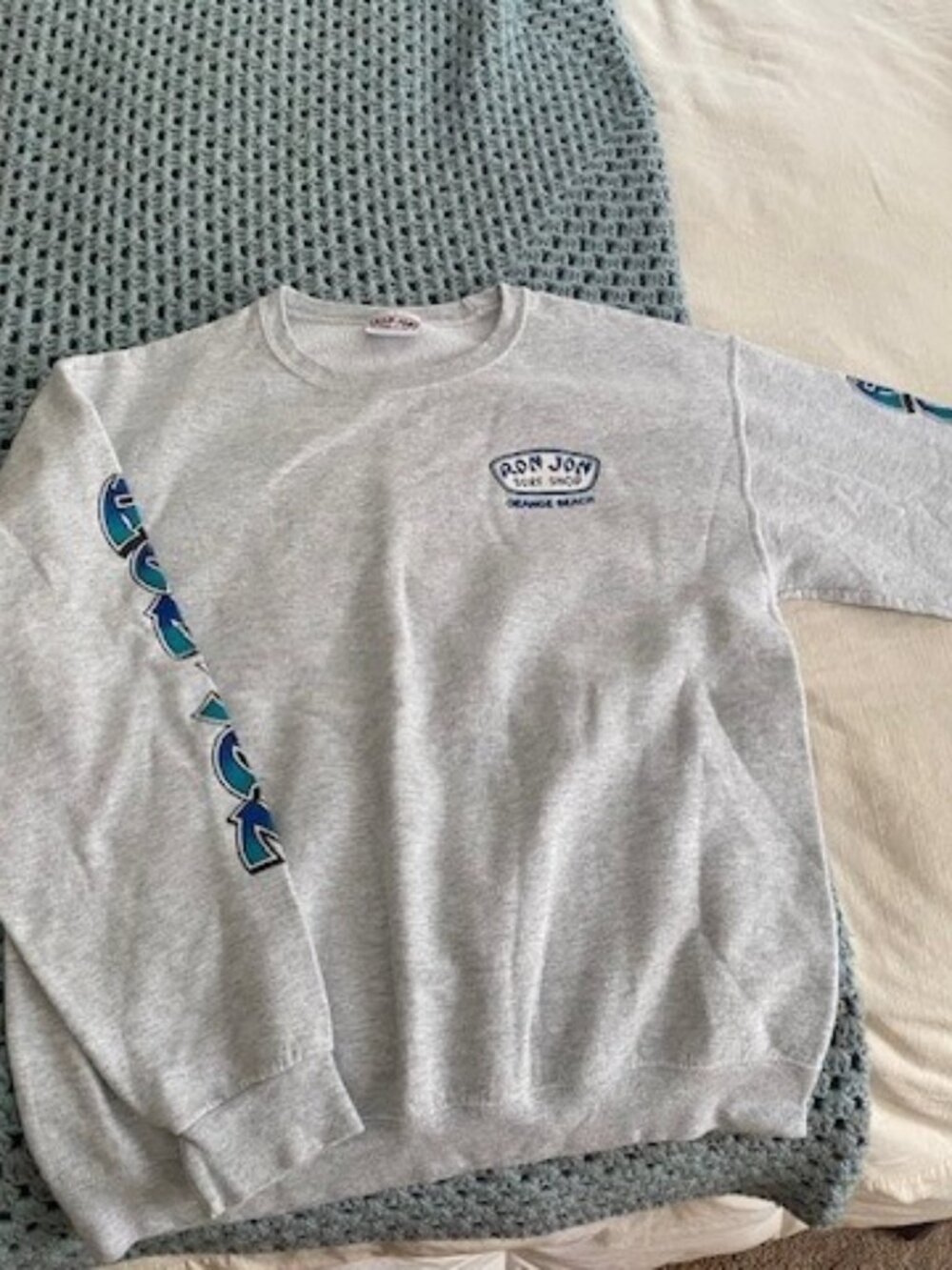Ron Jon Surf Shop Orlando White Graphic Crewneck Sweatshirt Adult Vintage